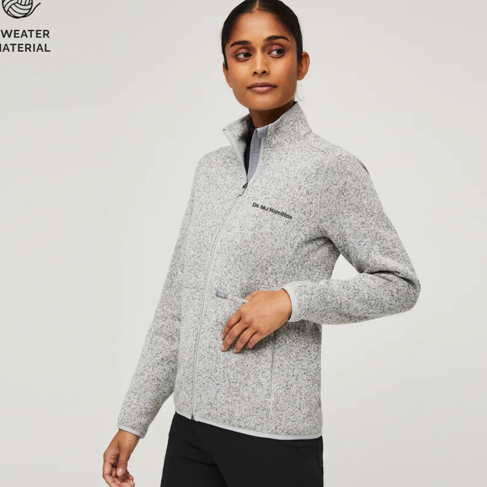 FIGS- On Shift sweater knit grey